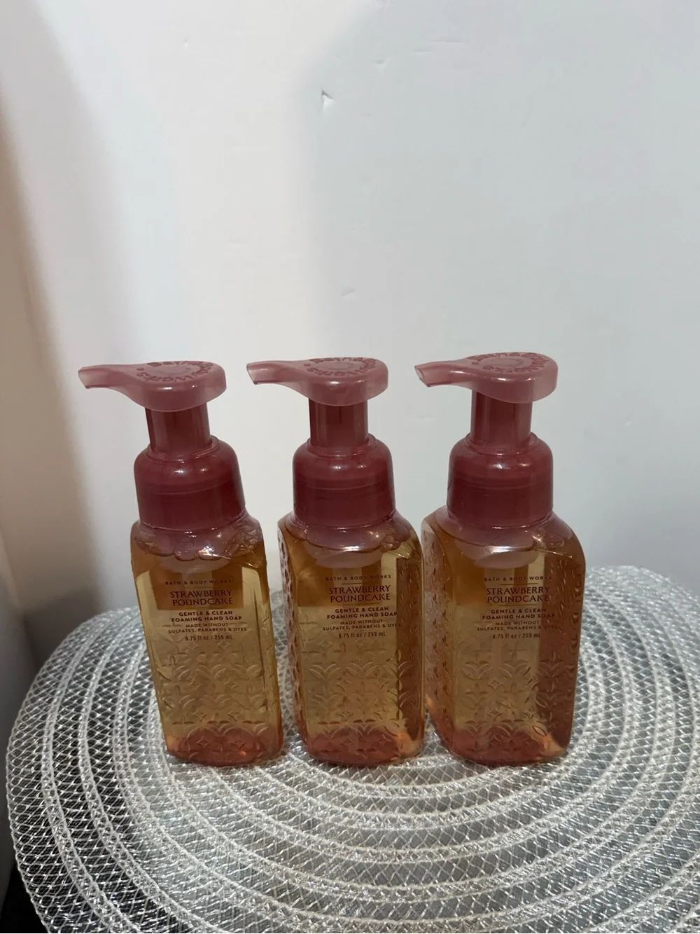 BBW Strawberry Pound Cake Foaming Hand Soap Set of 3 NWT